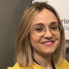 Ruth Blanco, Responsabile clienti
