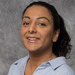 Nisha Pandit, Responsabile clienti, Lettori per micropiastre