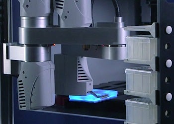 Automazione del laboratorio per screening di cloni ad alto rendimento